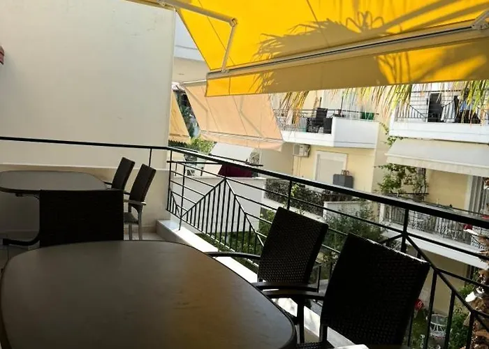 Maisonette Near 아파트 *