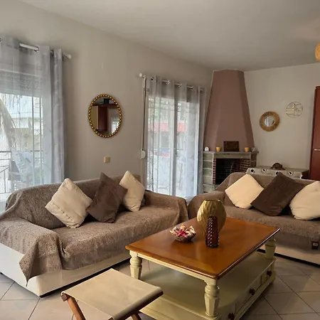 Maisonette Near Appartement Pefkochori