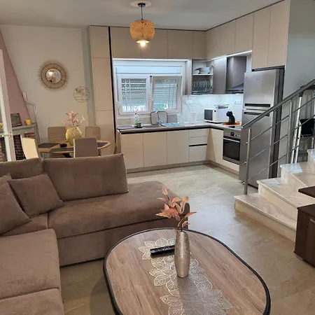Maisonette Near Appartement