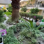 Apartamento Maisonette Near *