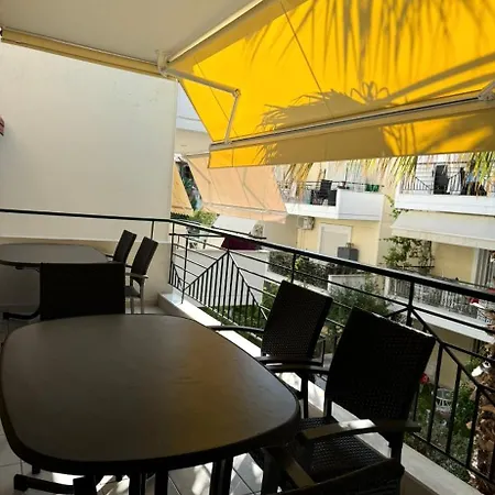 Maisonette Near Daire *